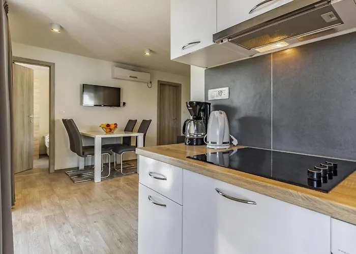 Mobile Superior-11 By Interhome * Пула